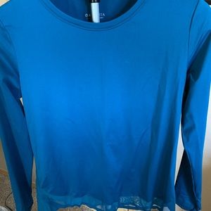 Athleta long sleeve top